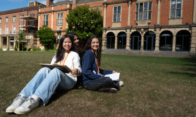 Studentssummerdiscovery 2025