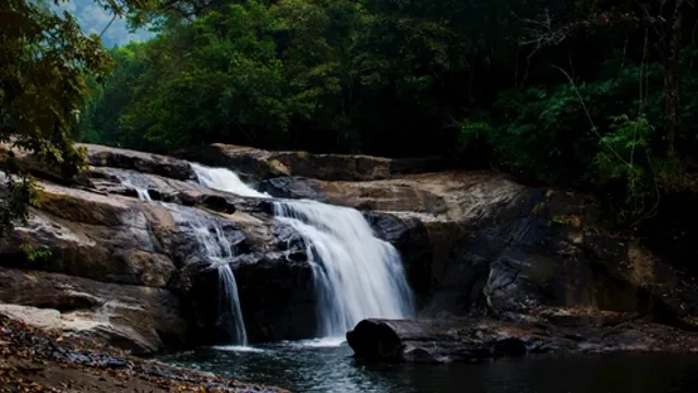 Pictureofwaterfall_2023 (1)