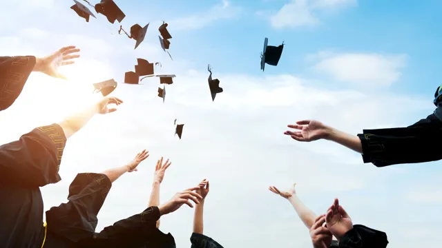 7 Noteworthy Scholarships For High School Seniors