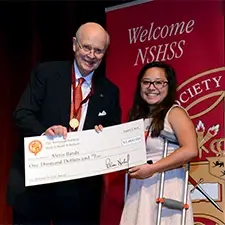 Alexisbandaandclaes_2020