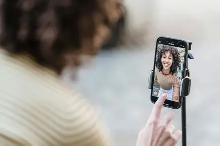 influencer with phone NSHSS