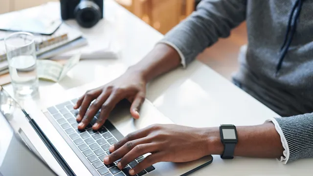 How Starting A Blog Can Benefit Students Beyond High School