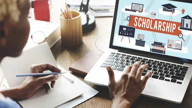 Girlonscholarshippageonlaptop_2023