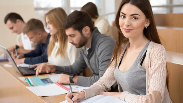 Academic Scholarships For High School Seniors