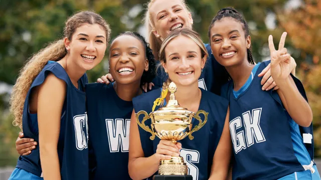 Shutterstock 2221901273