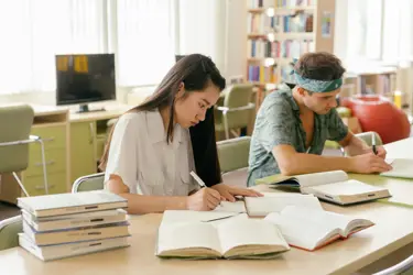 college students NSHSS