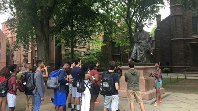 Studentsonmittour_2018