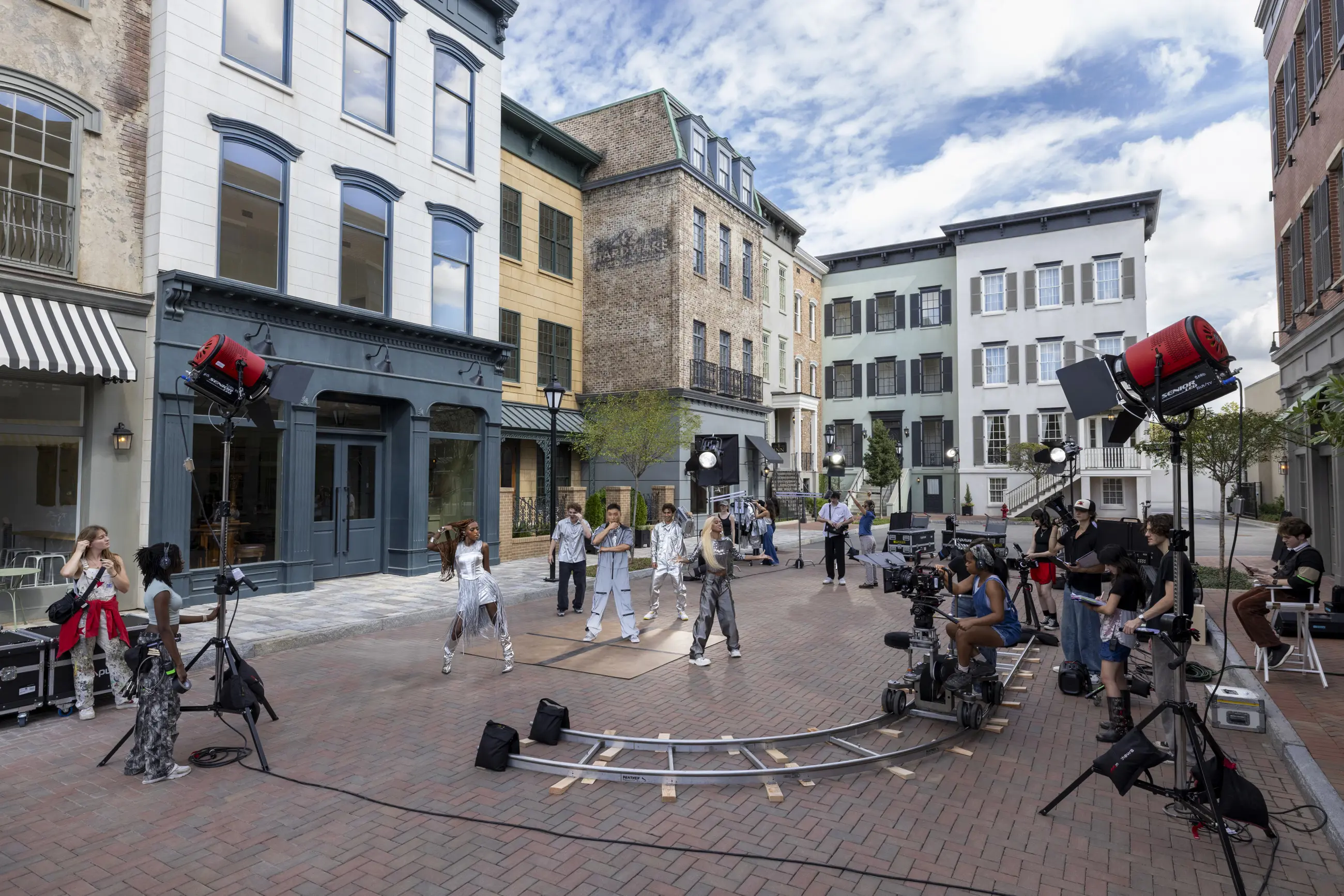 SAV 2025Fall SFLM Backlot AS 0192 TG V2